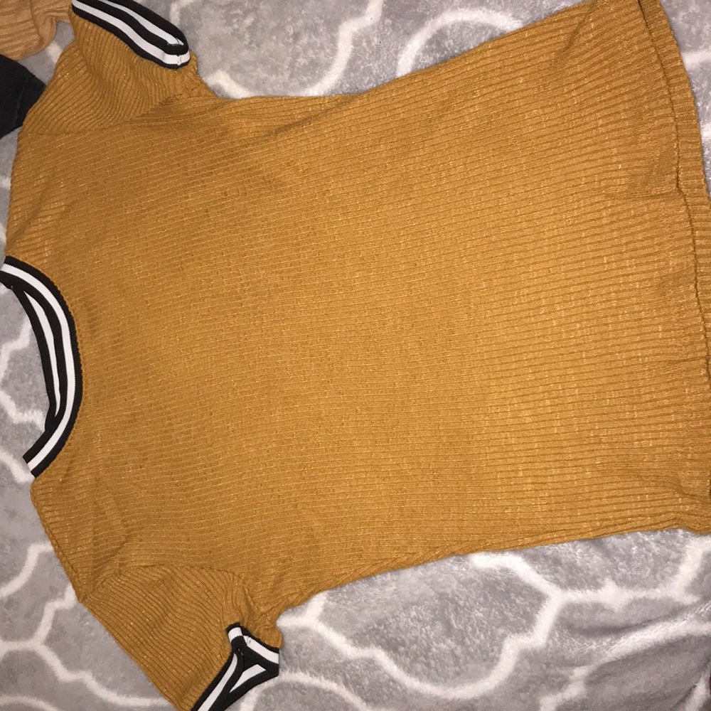 Short Sleeve Shirt✨
